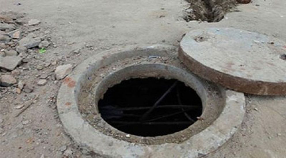 কুলাউড়ায় সেপটিক ট্যাংকে পড়ে প্রাণ গেলো ভাই-বোনের