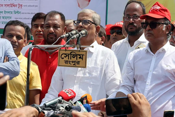 সরকারের পতন না হওয়া পর্যন্ত ঘরে ফিরব না