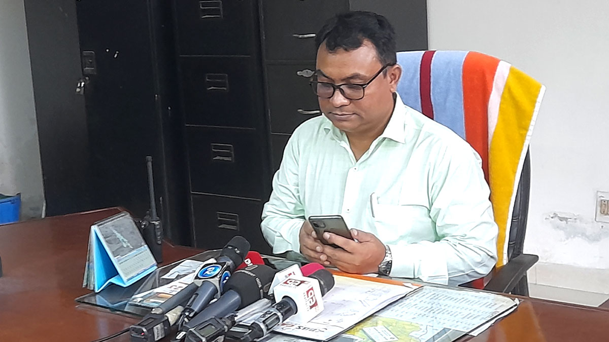&lsquo;ট্রেনে এখন আর আগের দিন নেই&rsquo;