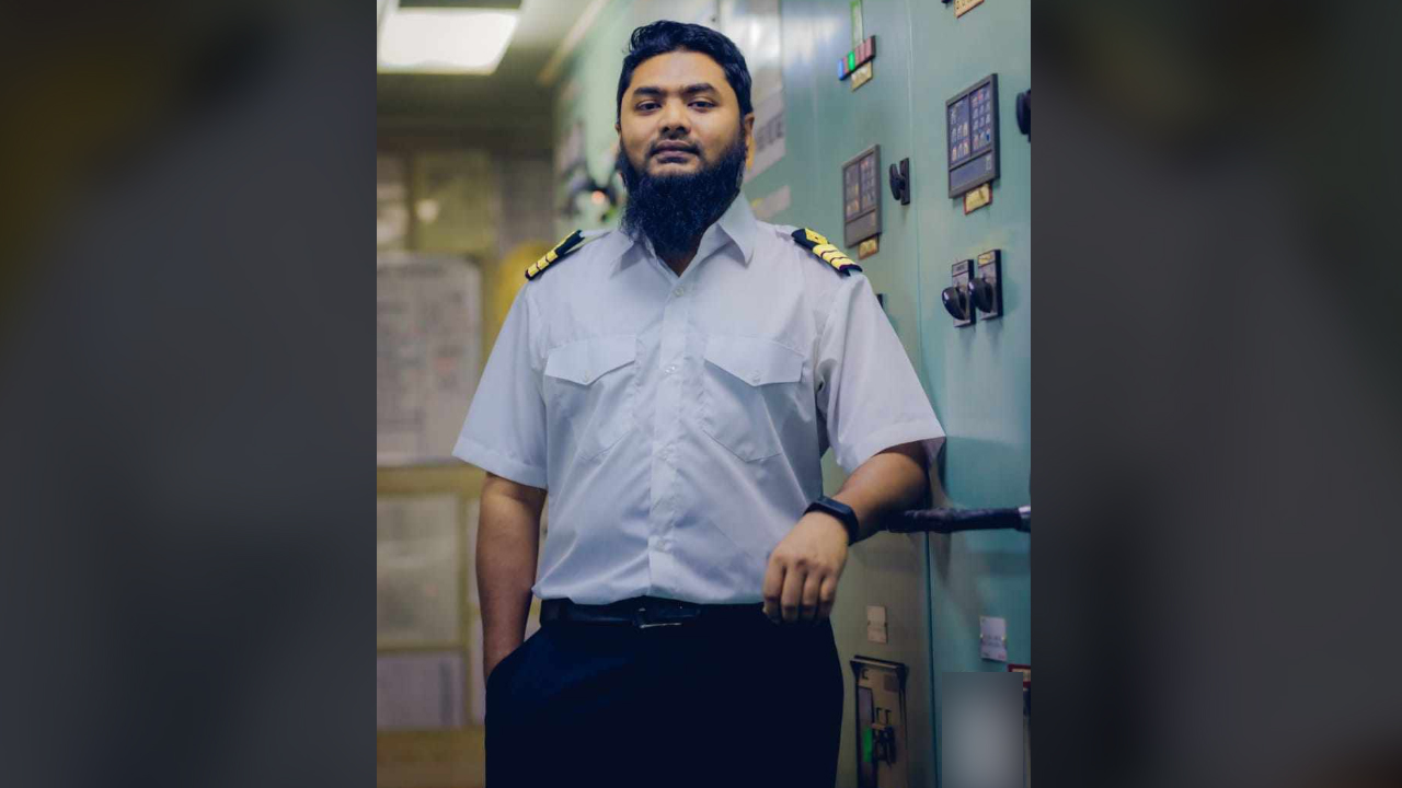 &lsquo;আমাদের সোমালিয়ায় নিয়ে যাচ্ছে, হয়তো আর যোগাযোগ হবে না&rsquo;