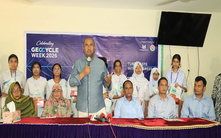দূষণমুক্ত নগর গড়তে শিক্ষার্থীদের সম্পৃক্ত করা প্রয়োজন-  সিসিক প্রশাসক