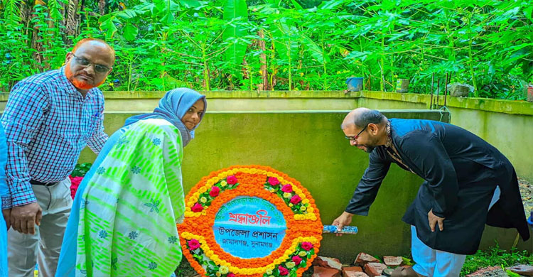 জামালগঞ্জে শহীদ সোহাগের কবরে পুষ্পস্তবক অর্পণ