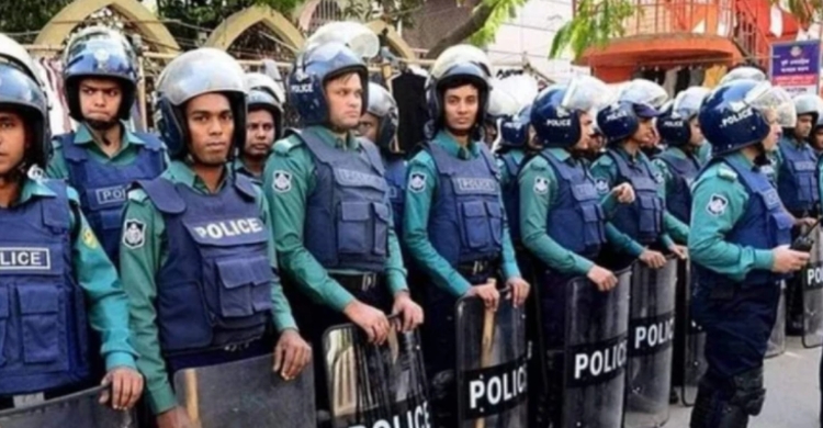 পুলিশের পোশাকে ফের পরিবর্তন, গাঢ় নীল-অলিভ রঙ অনুমোদন