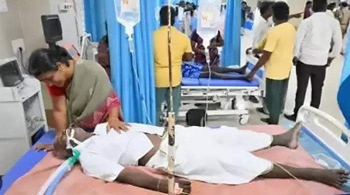 ভারতে বিষাক্ত মদপানে মৃত্যু বেড়ে ৫৫