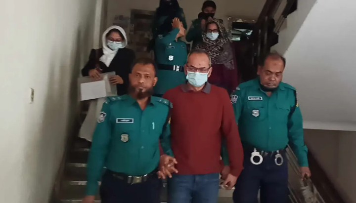 ডেইলি স্টারের নির্বাহী সম্পাদক ও স্ত্রীর ৪ দিনের রিমান্ড মঞ্জুর