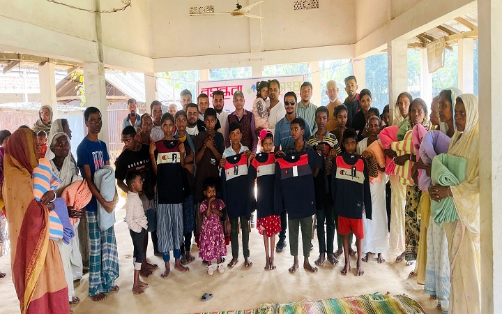 কুলাউড়ায় চা-শ্রমিকসহ শতাধিক মানুষ পেল শুভসংঘের উপহার