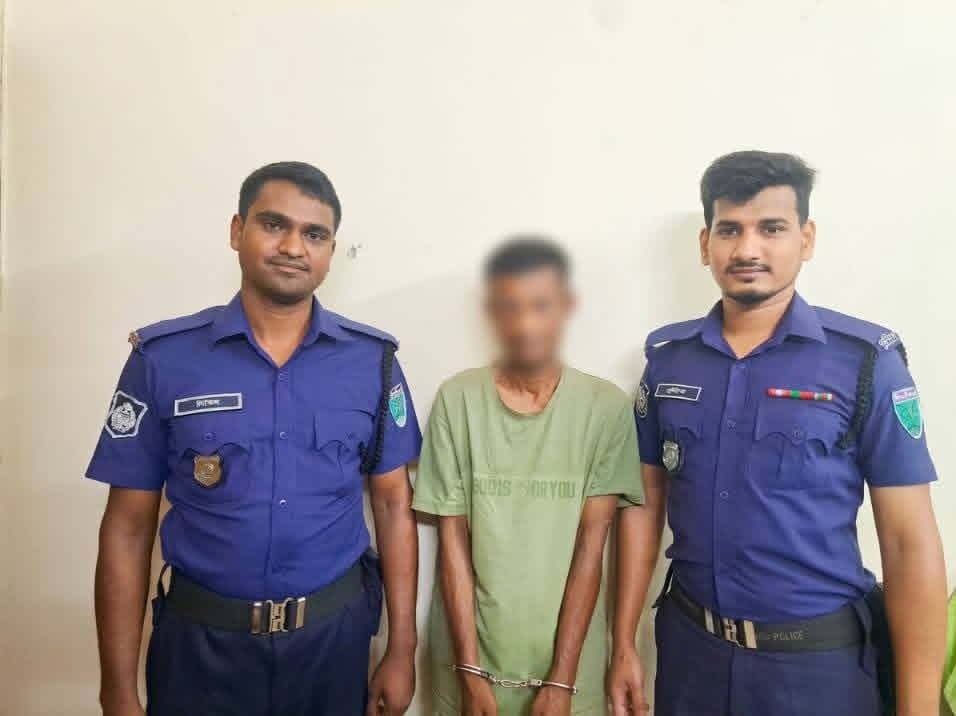 মাধবপুরে মন্দিরে অ*গ্নিসংযোগ: মূল অ*ভিযুক্ত গ্রে*প্তার