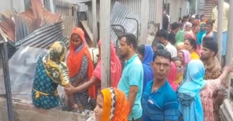 টঙ্গীতে অ গ্নি কা ণ্ড, এক ঘণ্টার চেষ্টায় নিয়ন্ত্রণে ফা*য়ার সার্ভিস