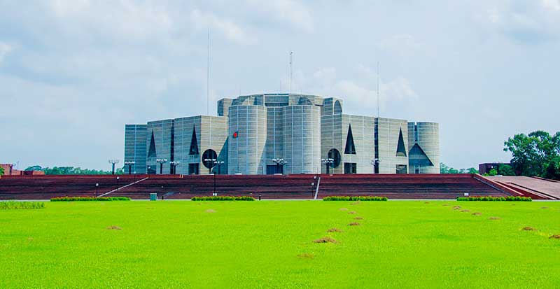 সংসদ থেকে বিরোধী দলের  ওয়াকআউট
