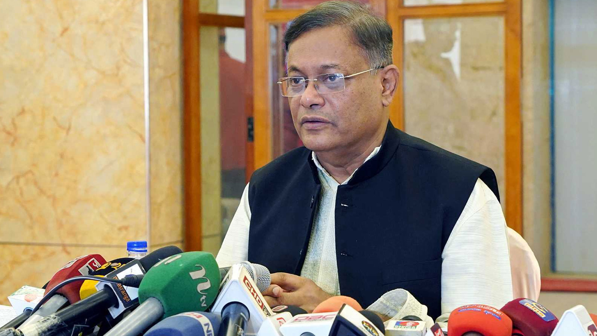 কিরগিজস্তানে বাংলাদেশি শিক্ষার্থীরা নিরাপদে আছেন: পররাষ্ট্রমন্ত্রী