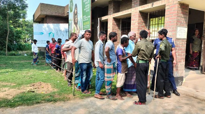 হবিগঞ্জের বাহুবল উপজেলা পরিষদ নির্বাচনে ভোট গ্রহন শুরু 