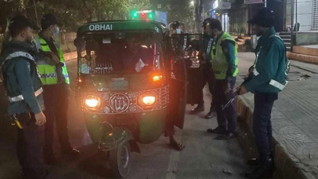 ২৪ ঘণ্টায় ঢাকায় ৭৮ মা ম লা য় ১৮১জন গ্রে প্তা র 