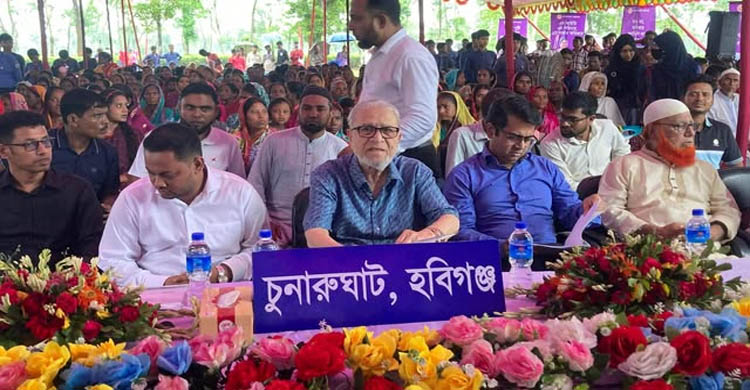 চন্ডিছড়া চা বাগানে ফ্যামিলি কার্ড  কার্যক্রম উদ্বোধন করলেন প্রধানমন্ত্রী