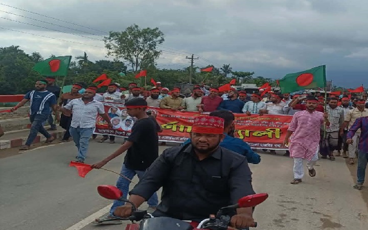 কোম্পানীগঞ্জে শ্রমিকদের মিছিল ও সমাবেশ