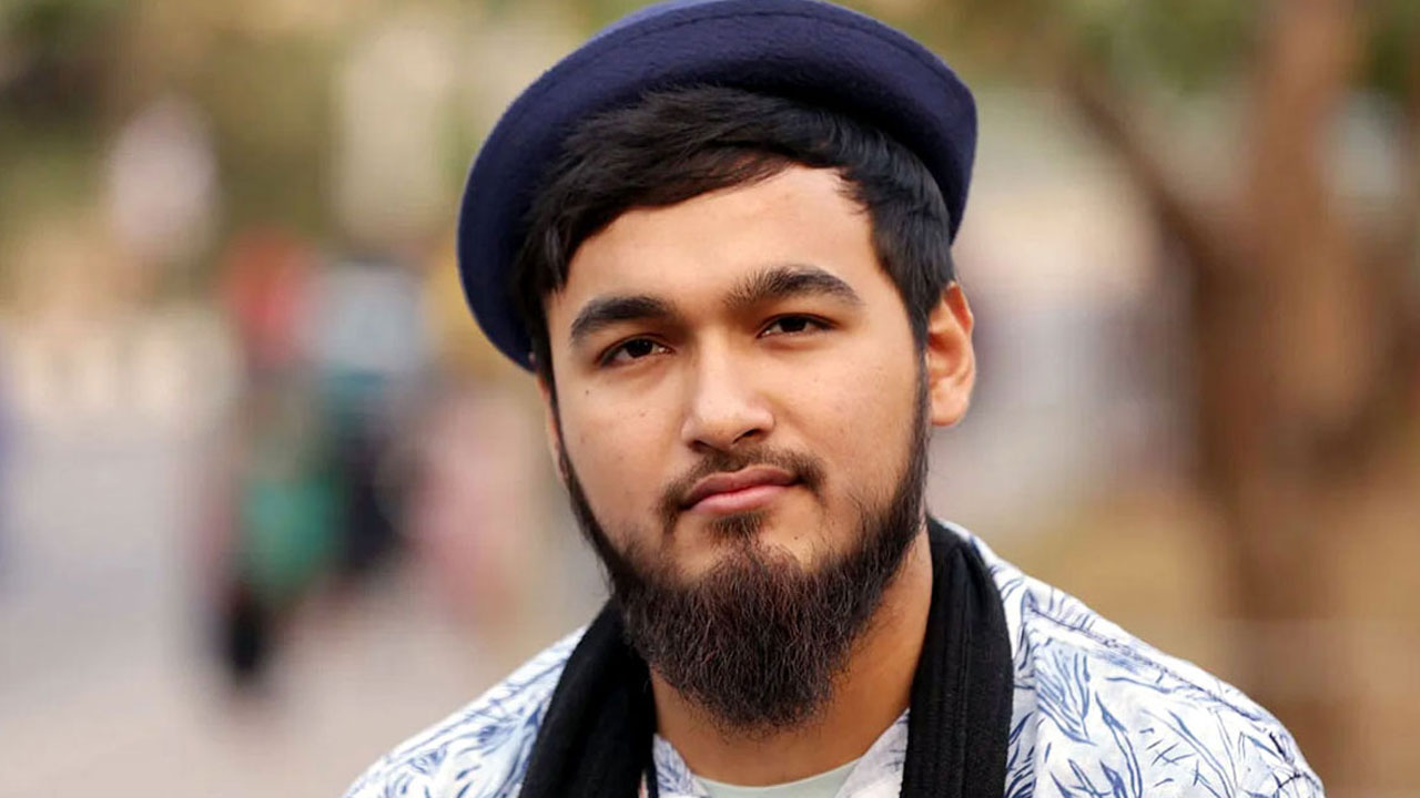 গায়ক নোবেল গ্রে*প্তার