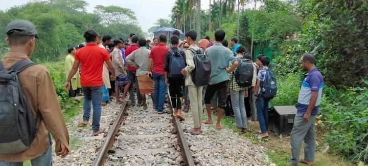 শায়েস্তাগঞ্জে ট্রেনের ধাক্কায় এক পথচারীর মৃত্যু