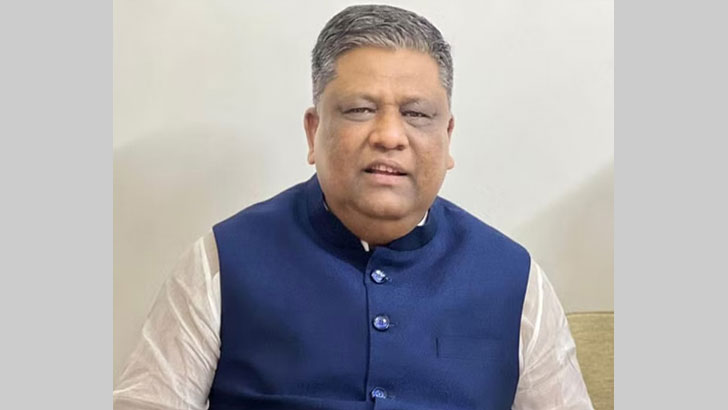 সেনানিবাসে আশ্রয় নিয়েছিলেন আনোয়ারুজ্জামানসহ ২৪ রাজনীতিবিদ