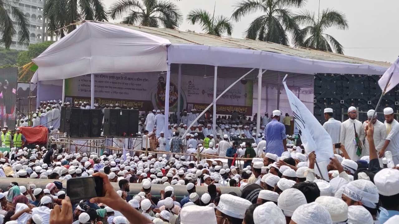 দুই কর্মসূচি ঘো ষ ণা হেফাজতে ইসলামের