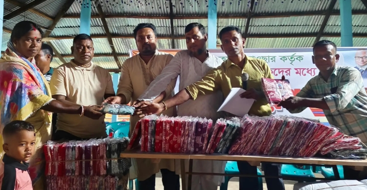 জাফলং চা-বাগানের শ্রমিকদের পাশে মোস্তাফিজুর রহমান কাওছার