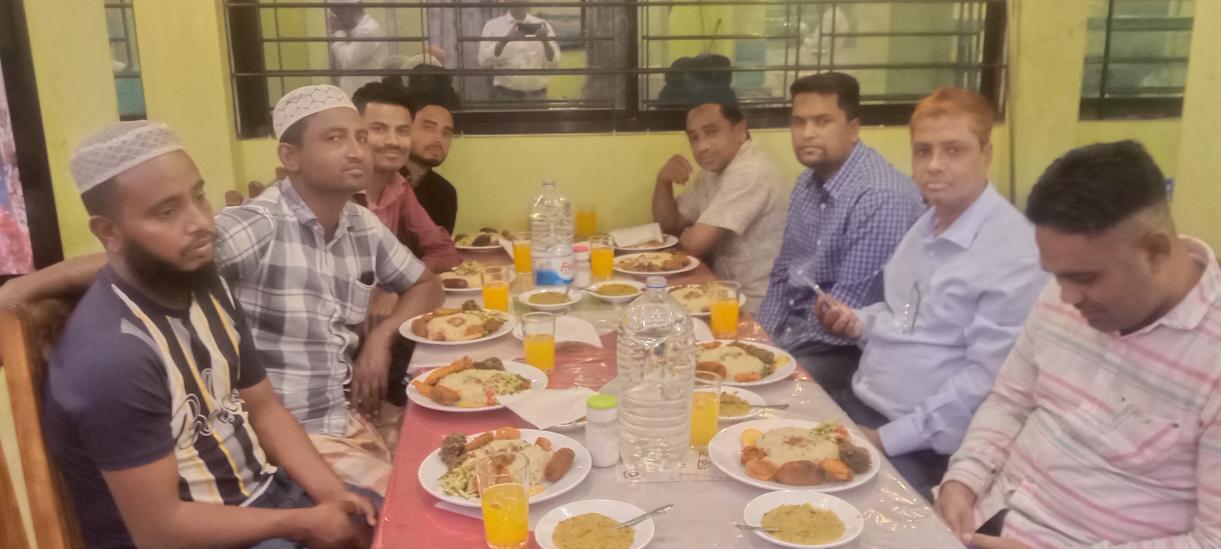 ছাতকে পৌর যুবদলের ইফতার মাহফিল সম্পন্ন