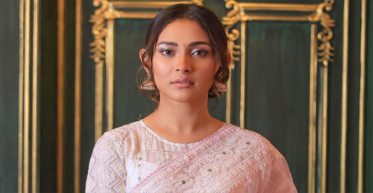 স্বামীকে &lsquo;তালাবন্দি&rsquo; করলেন মেহজাবীন, চাবি গেল নদীতে!