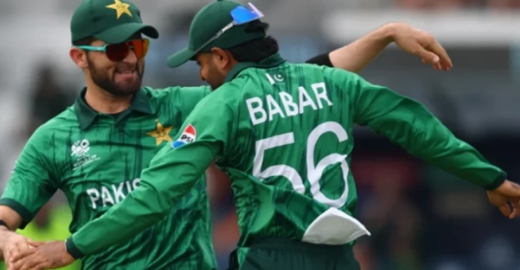 ফাহিমের শেষ ওভারের ঝলক, নাটকীয় জয়ে বিশ্বকাপ শুরু পাকিস্তানের