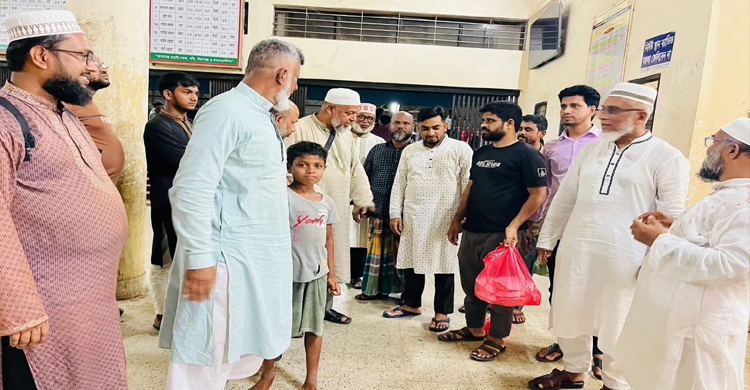 কুলাউড়ায় তৃণমূল মানুষের মাঝে জামায়াতের খাদ্য বিতরণ