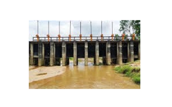 কুলাউড়ার বড়ছড়ায় অবাধে সিলিকা বালু উত্তোলন