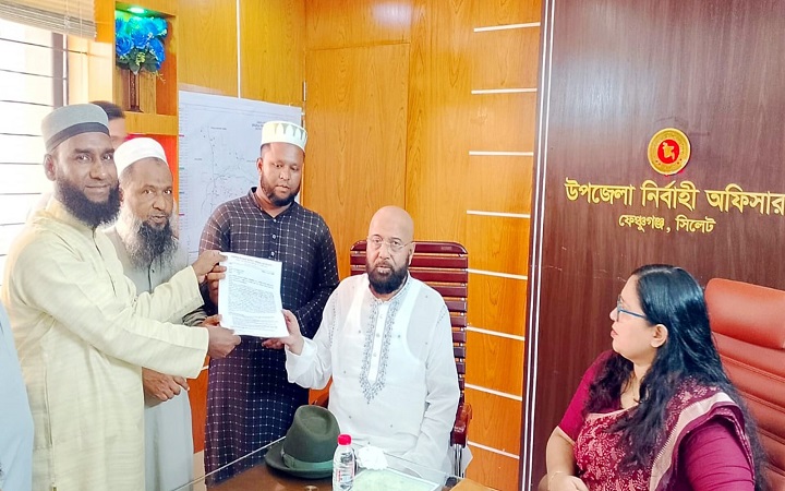সংসদ সদস্য আব্দুল মালিককে মউশিক শিক্ষক কল্যাণ পরিষদের স্মারকলিপি