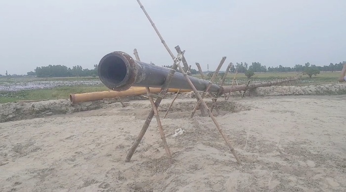 নবীগঞ্জে কুশিয়ারা নদী থেকে অবৈধভাবে বালু উত্তোলন  