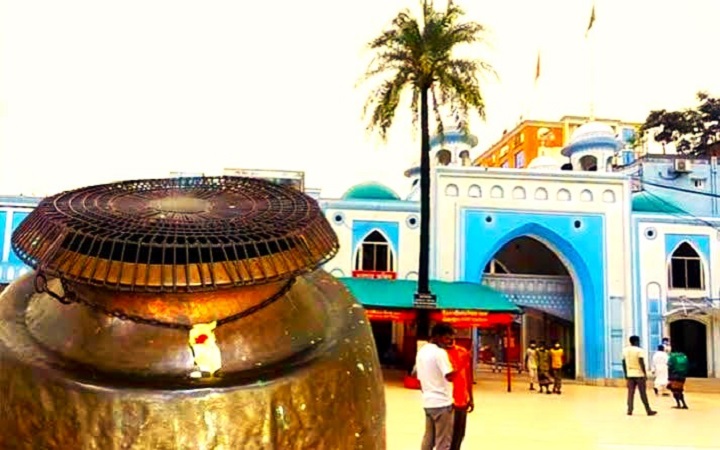 শাহজালালের মাজারে কোটি টাকার দান, এবার হিসাব হবে নতুন নীতিমালায়