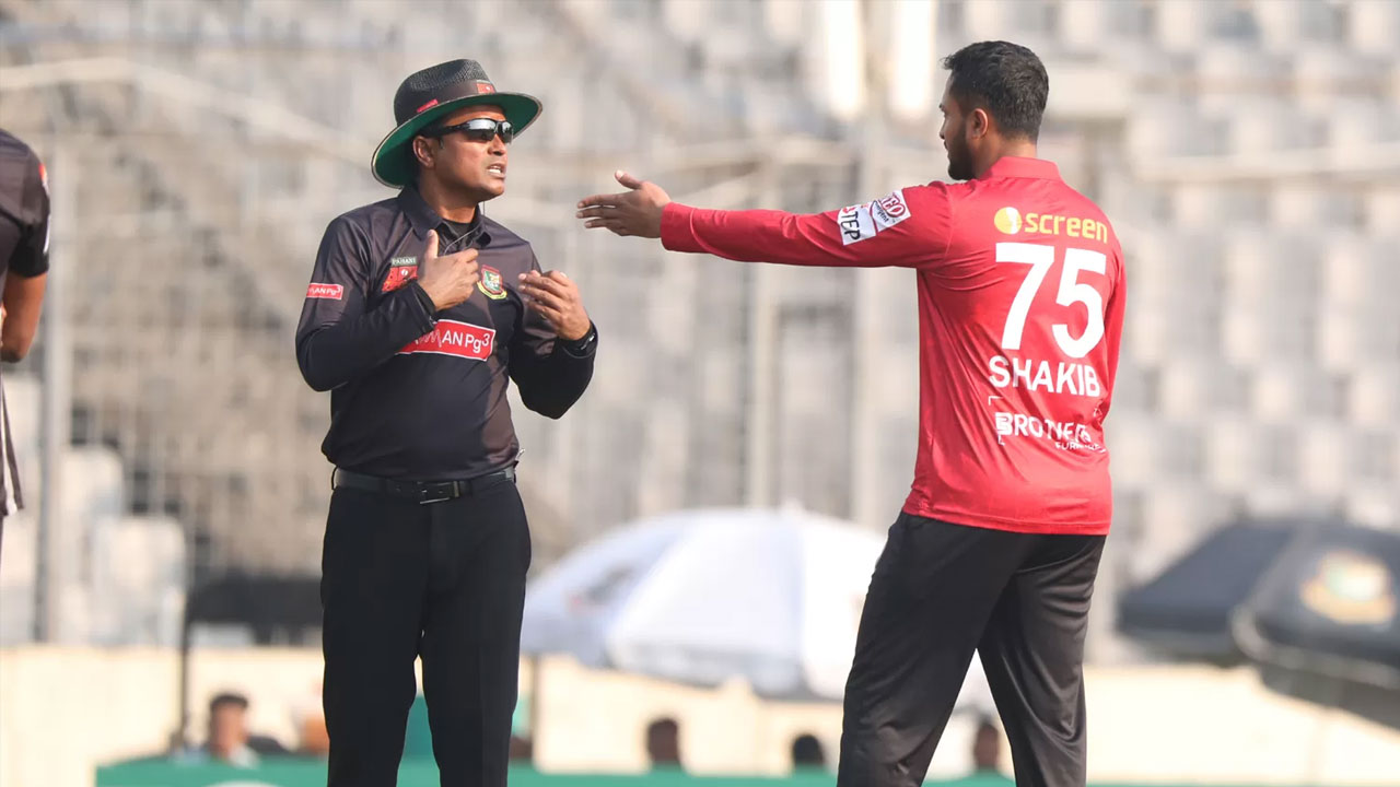 বিপিএলে ২ বিদেশিসহ ১২ আম্পায়ার, ৪ ম্যাচ রেফারি
