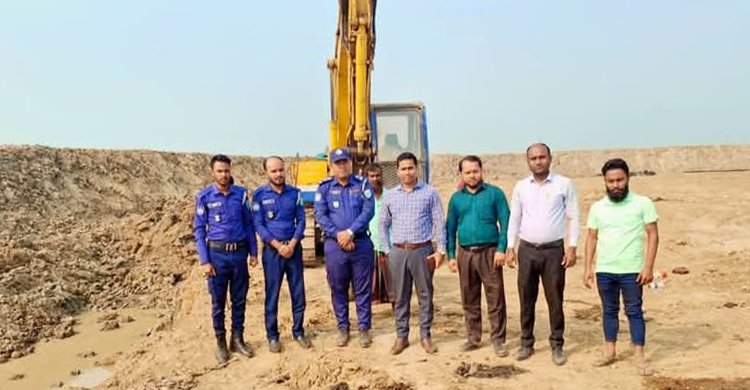 মাধবপুরে অ বৈ ধভা বে মাটি উত্তোলণ ও বিক্রির দায়ে অর্থদ*ণ্ড 