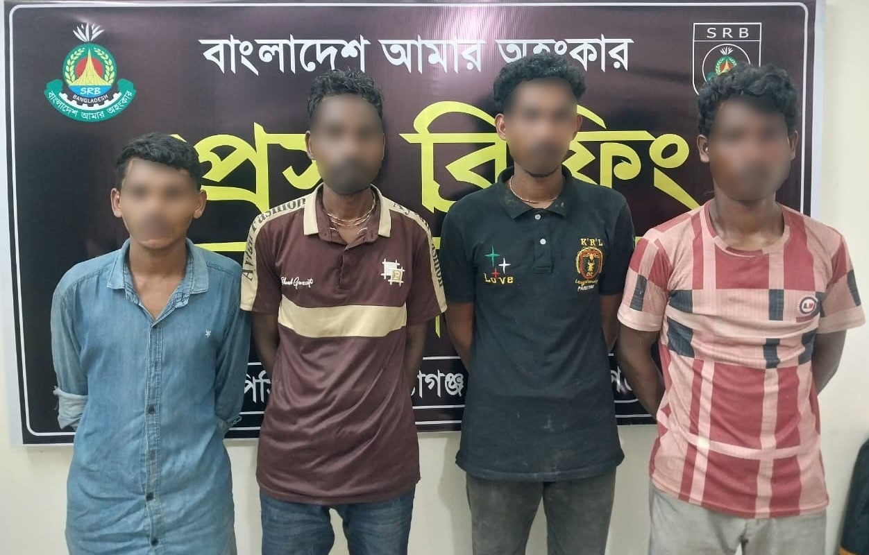 চুনারুঘাটে ৬১ কেজি গাঁ/জাসহ গ্রে/প্তার ৪