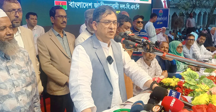 হা সি না এখন জাতি*সংঘ ঘোষিত খু নি: সালাহউদ্দিন আহমদ