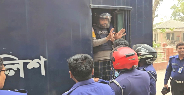 ছাত্র*লীগ নেতাকে থানায় দেখতে এসে আ.লীগ নেতা গ্রে প্তা র
