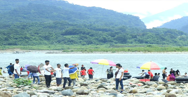 সিলেটে শতকোটি টাকার ব্য ব সা য়ে র টার্গেট