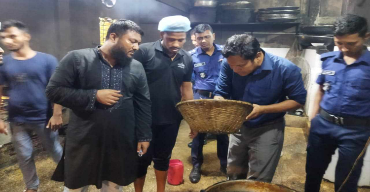 সুনামগঞ্জে পানসী রেস্টুরেন্টকে ৫০ হাজার টাকা জ রি মা না 