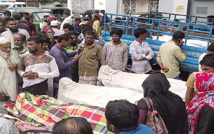 দক্ষিণ সুরমায় ট্রাক-পিকআপ সংঘ*র্ষে নি*হত  ৬ জনের পরিচয় শনাক্ত