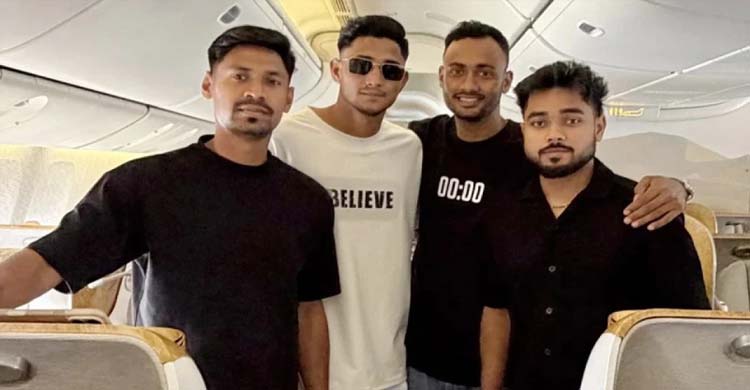 পিএসএল খেলতে দেশ ছেড়েছেন বাংলাদেশি তারকারা