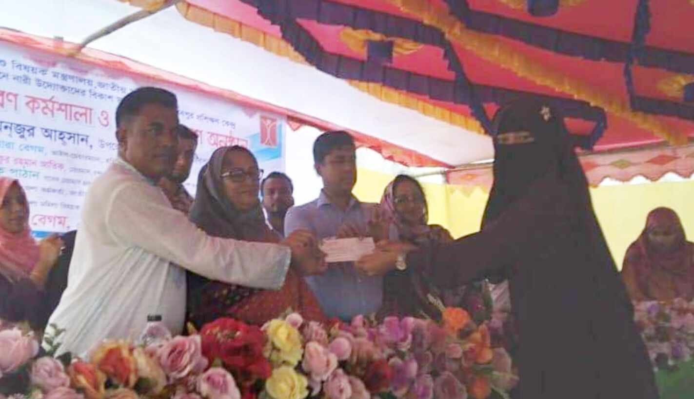 মাধবপুরে নারীদের উদ্বুদ্ধকরণ কর্মশালা