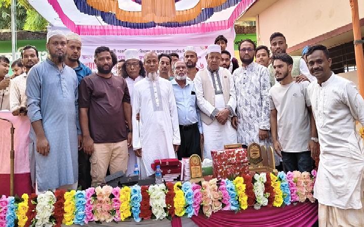 কানাইঘাটে দুই শিক্ষককে অবসরজনিত বিদায় সংবর্ধনা