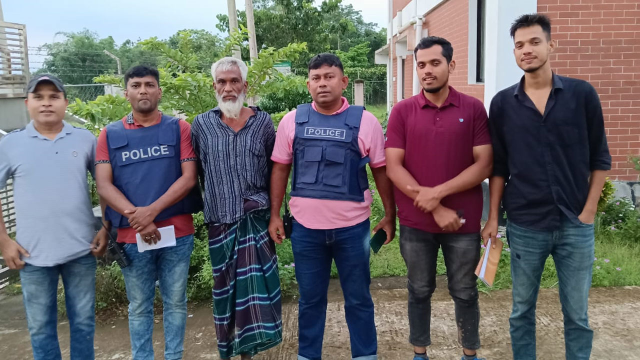 মৌলভীবাজারে দুই ভাতিজিকে কু পি য়ে হ*ত্যা, চাচা গ্রে প্তা র