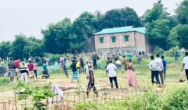 সুনামগঞ্জে ধান শুকানোর জায়গা দখল নিয়ে দু&rsquo;পক্ষের সংঘ*র্ষ, আ হ ত ২০