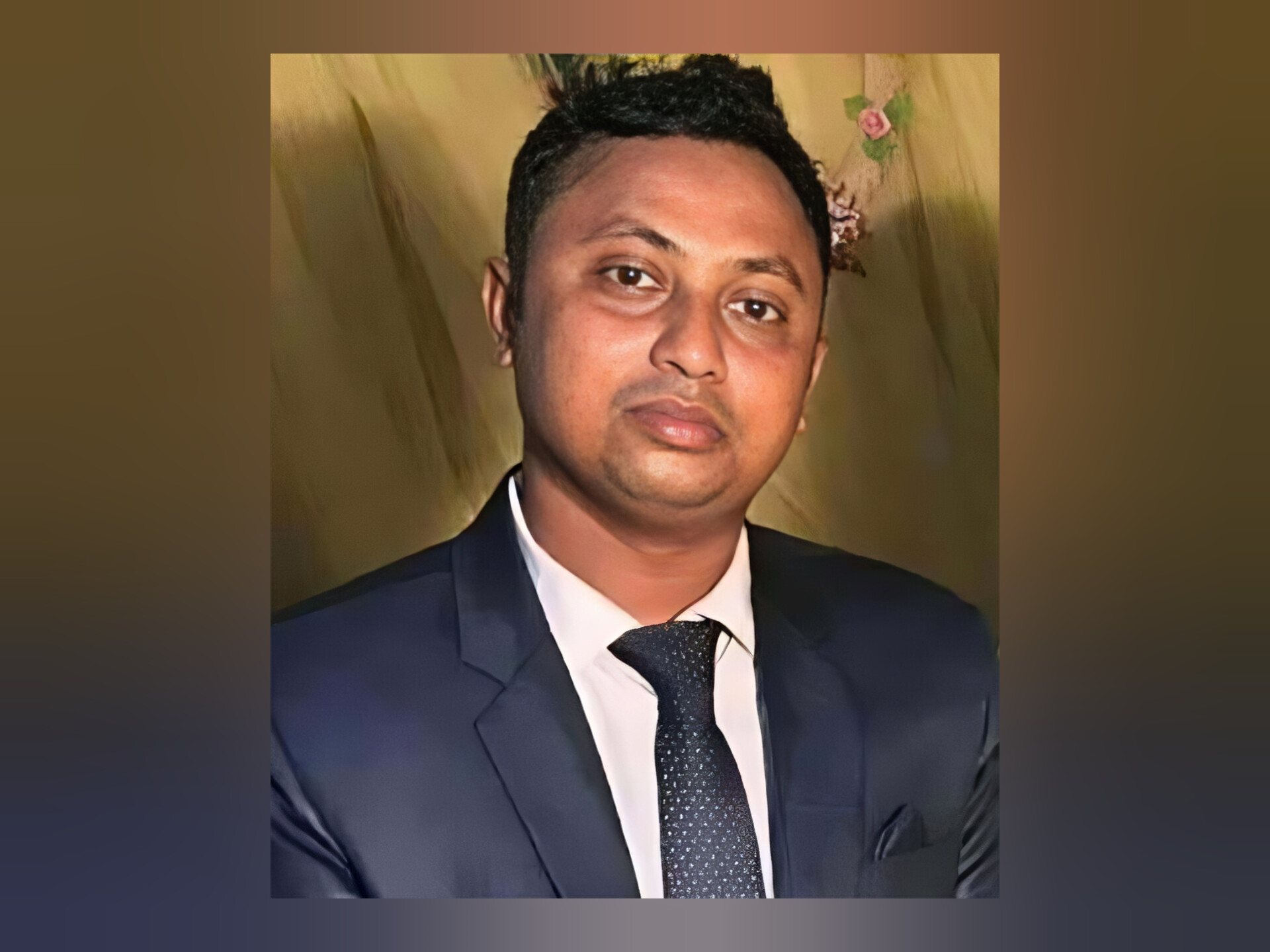মাকে ডাক্তার দেখিয়ে রুয়েলের হলো না বাড়ি ফেরা