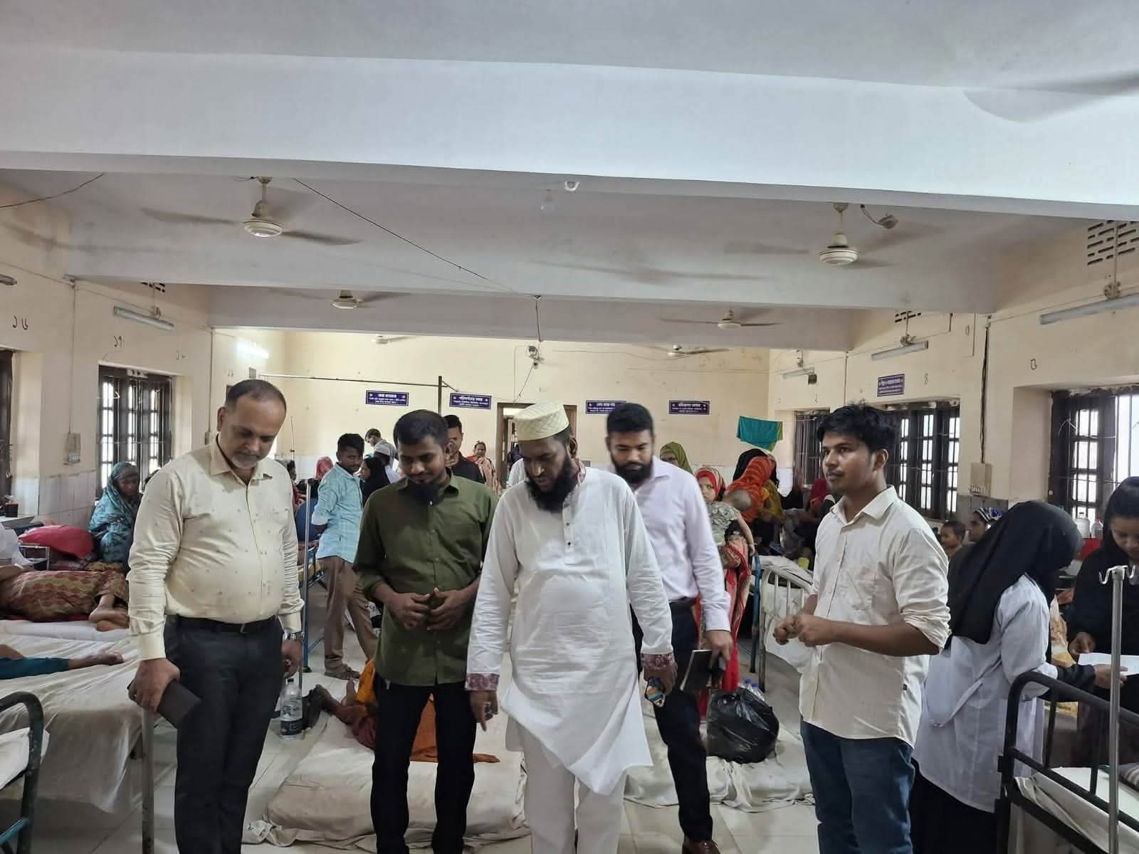 মাধবপুর উপজেলা স্বাস্থ্য কমপ্লেক্স পরিদর্শনে সিভিল সার্জন