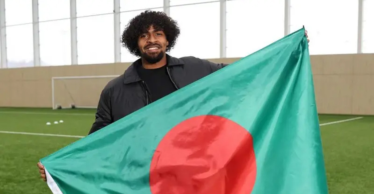 হামজাকে নিয়ে যা বললেন ভারত কোচ