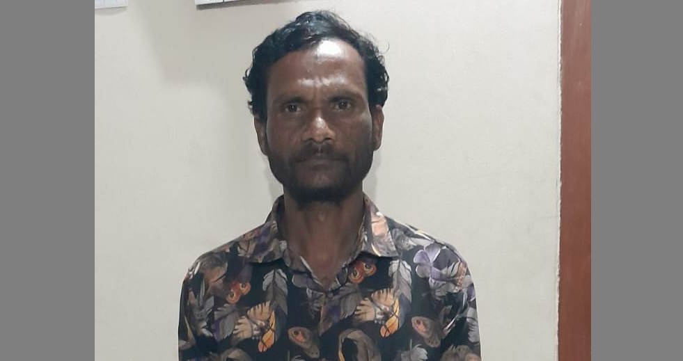 মাধবপুরে প*লাতক আ*সামি গ্রে*প্তার