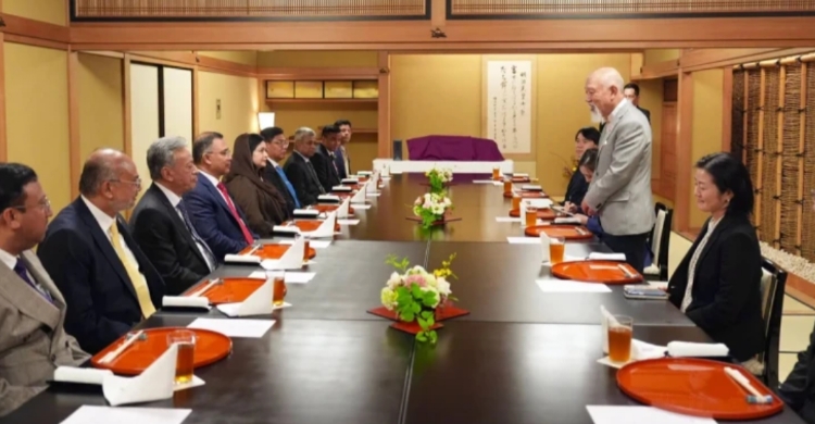 বাংলাদেশে ভ্যাকসিন উৎপাদন কারখানা স্থাপনে জাপানের সহযোগিতা নিয়ে আলোচনা