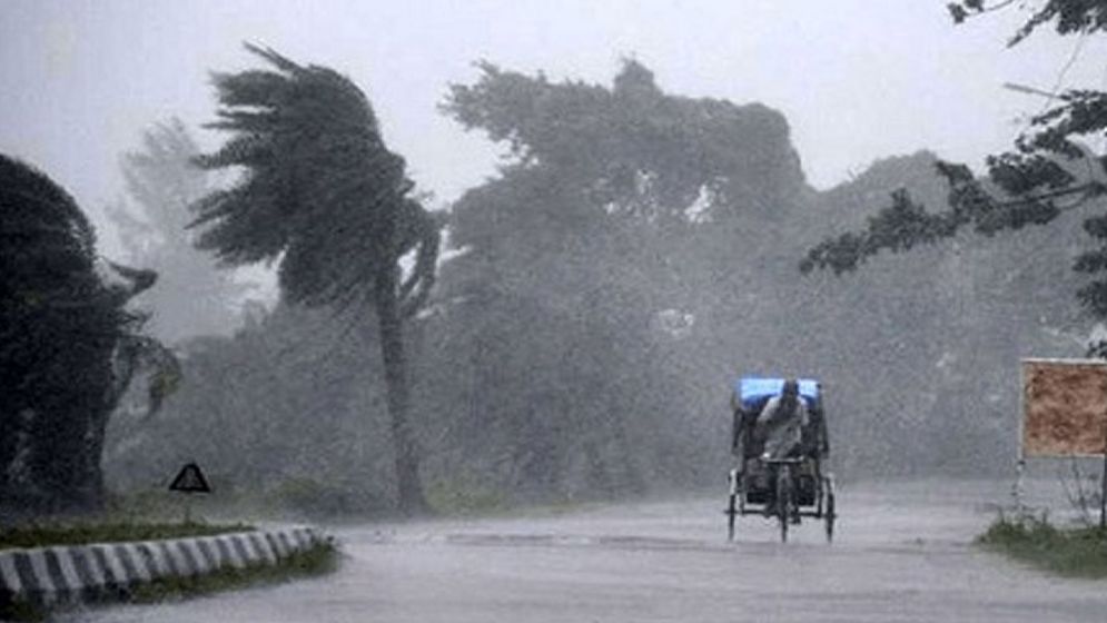 সিলেটে ৬০ কিলোমিটার বেগে ঝ'ড়ের শ'ঙ্কা